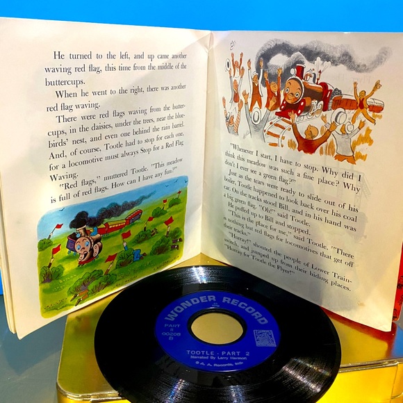 RETRO 1946 A LTTLE GOLDEN BOOK & VINYL 7” RECORD TOOTLE READ ALONG STORY 45 RPM - Picture 13 of 16